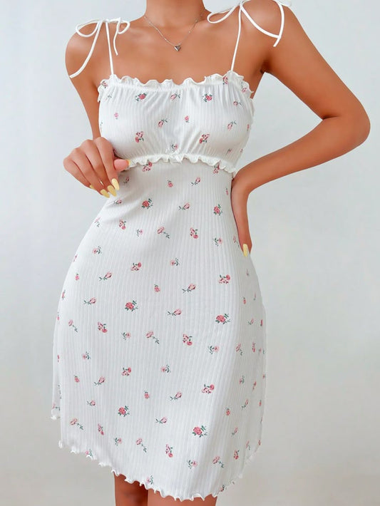 Robe courte fleurie « Rosalie » – Look estival & romantique